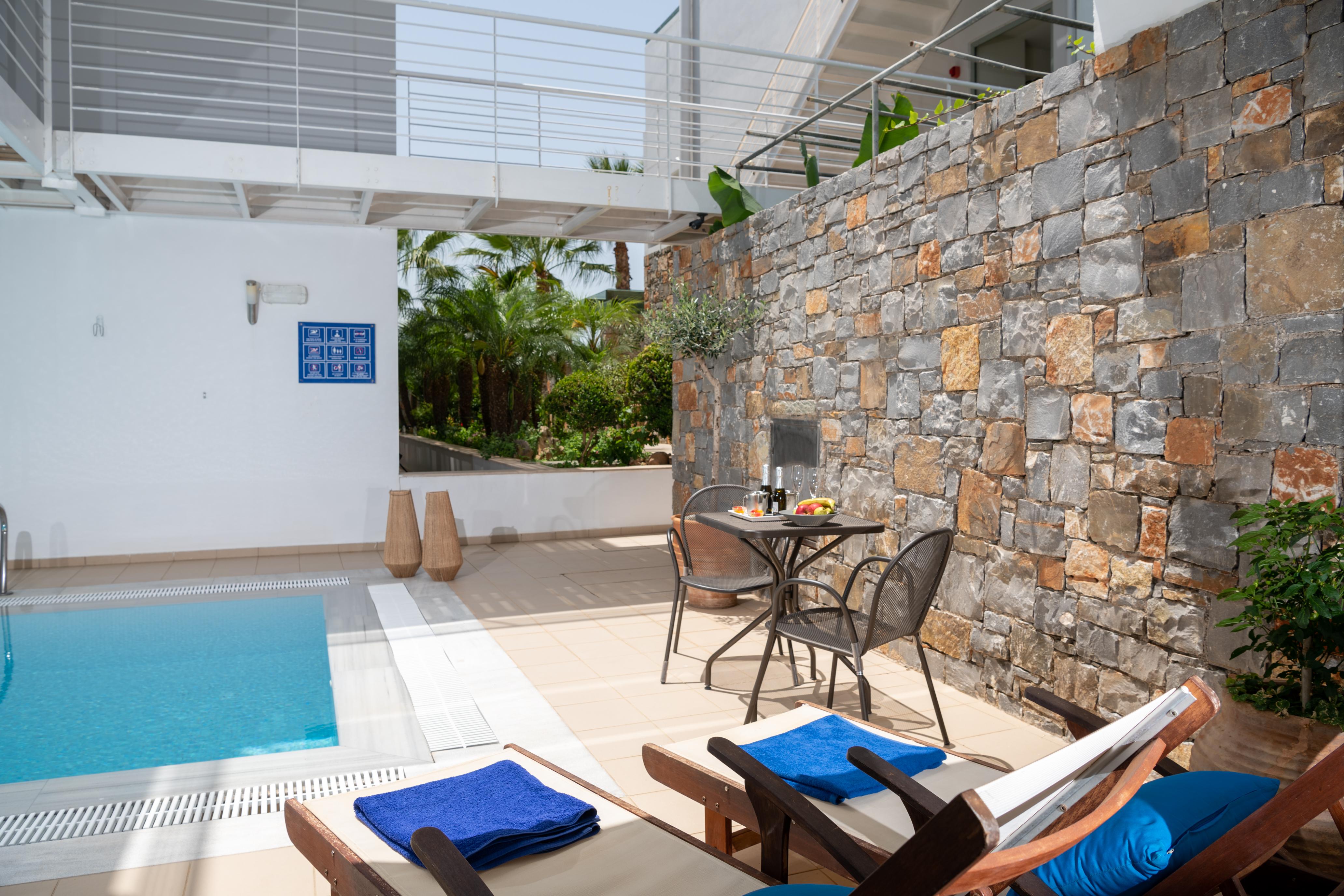 Angela Suites Boutique Hotel Sissi  Bagian luar foto
