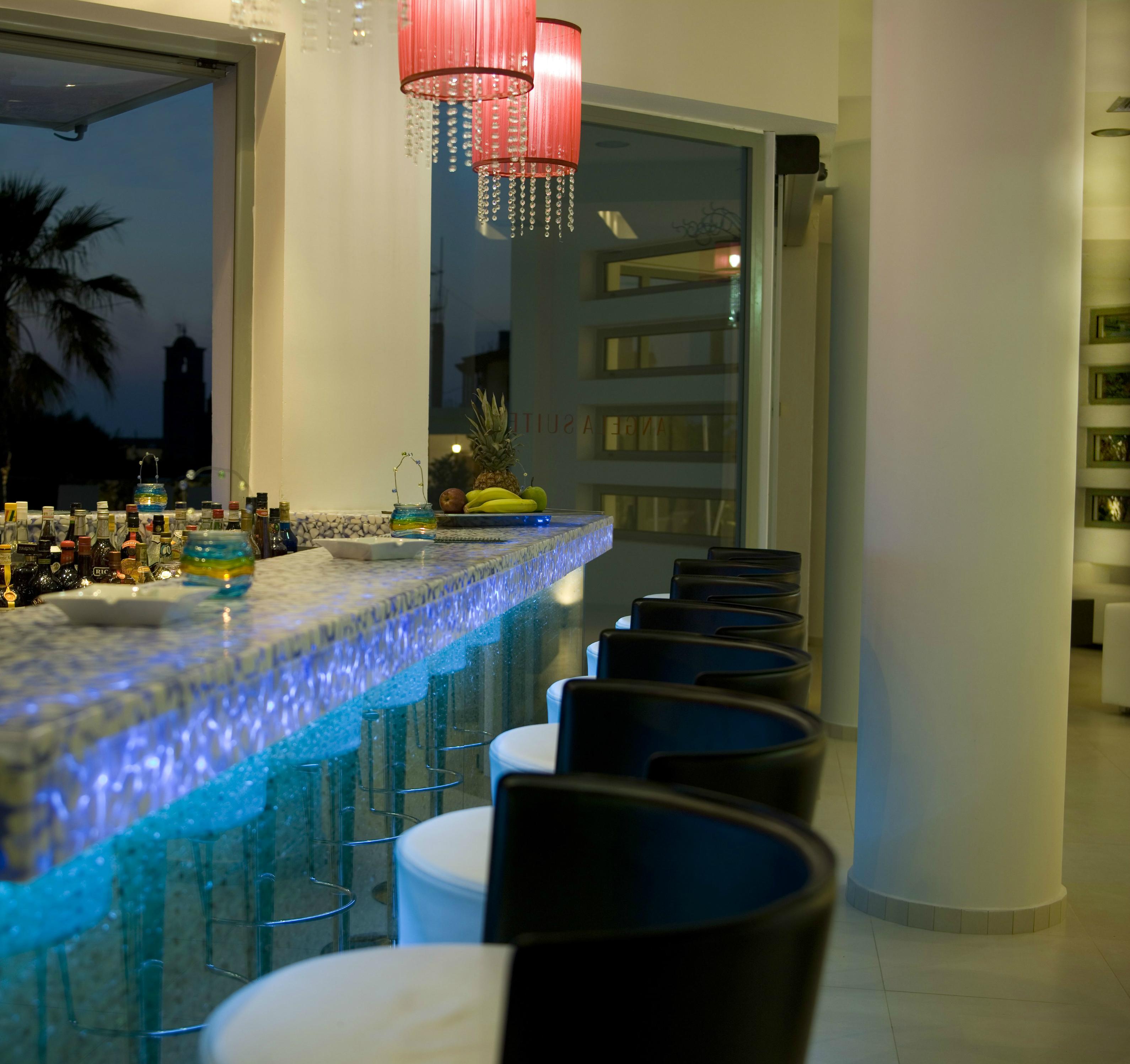 Angela Suites Boutique Hotel Sissi  Bagian luar foto