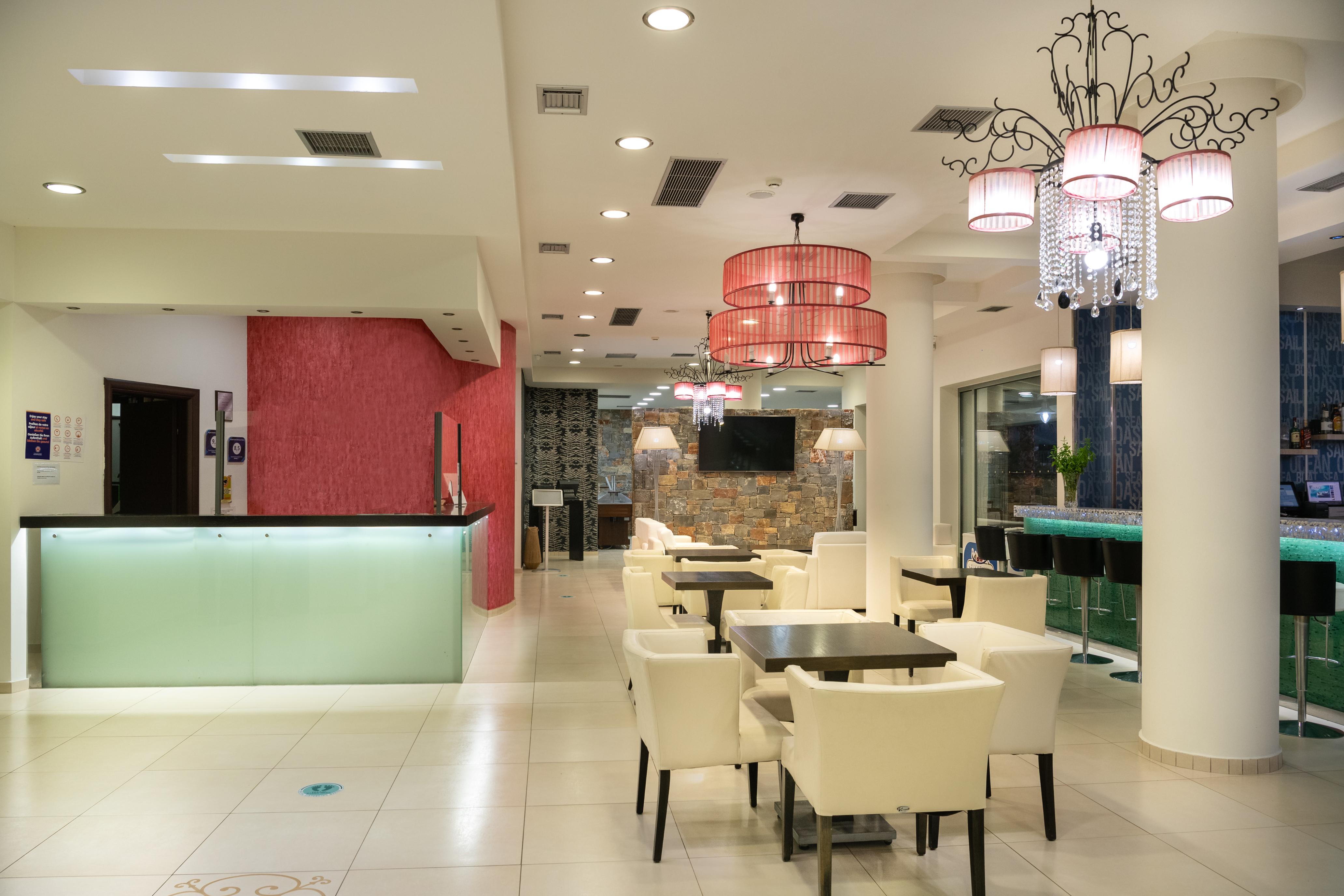 Angela Suites Boutique Hotel Sissi  Bagian luar foto