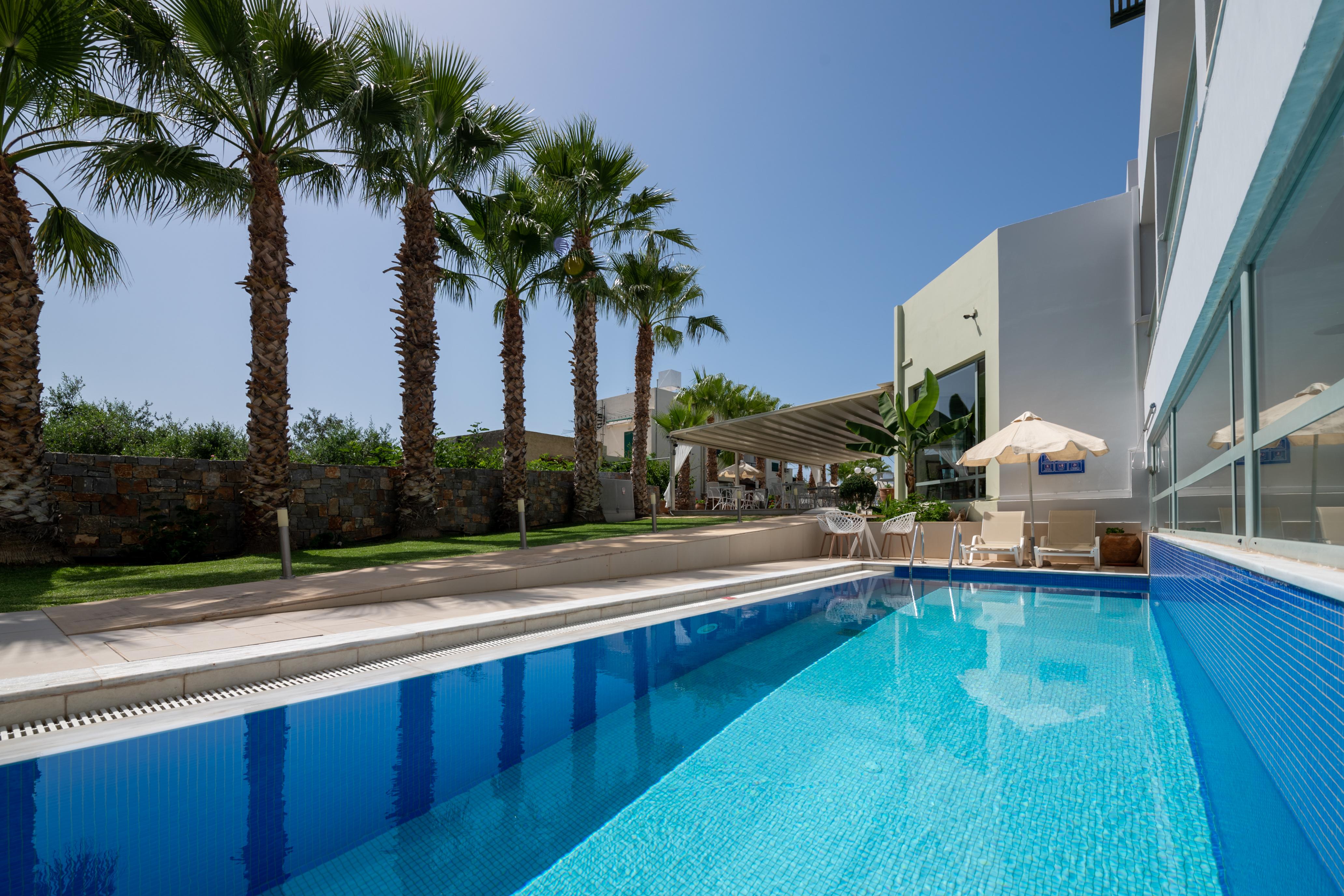 Angela Suites Boutique Hotel Sissi  Bagian luar foto