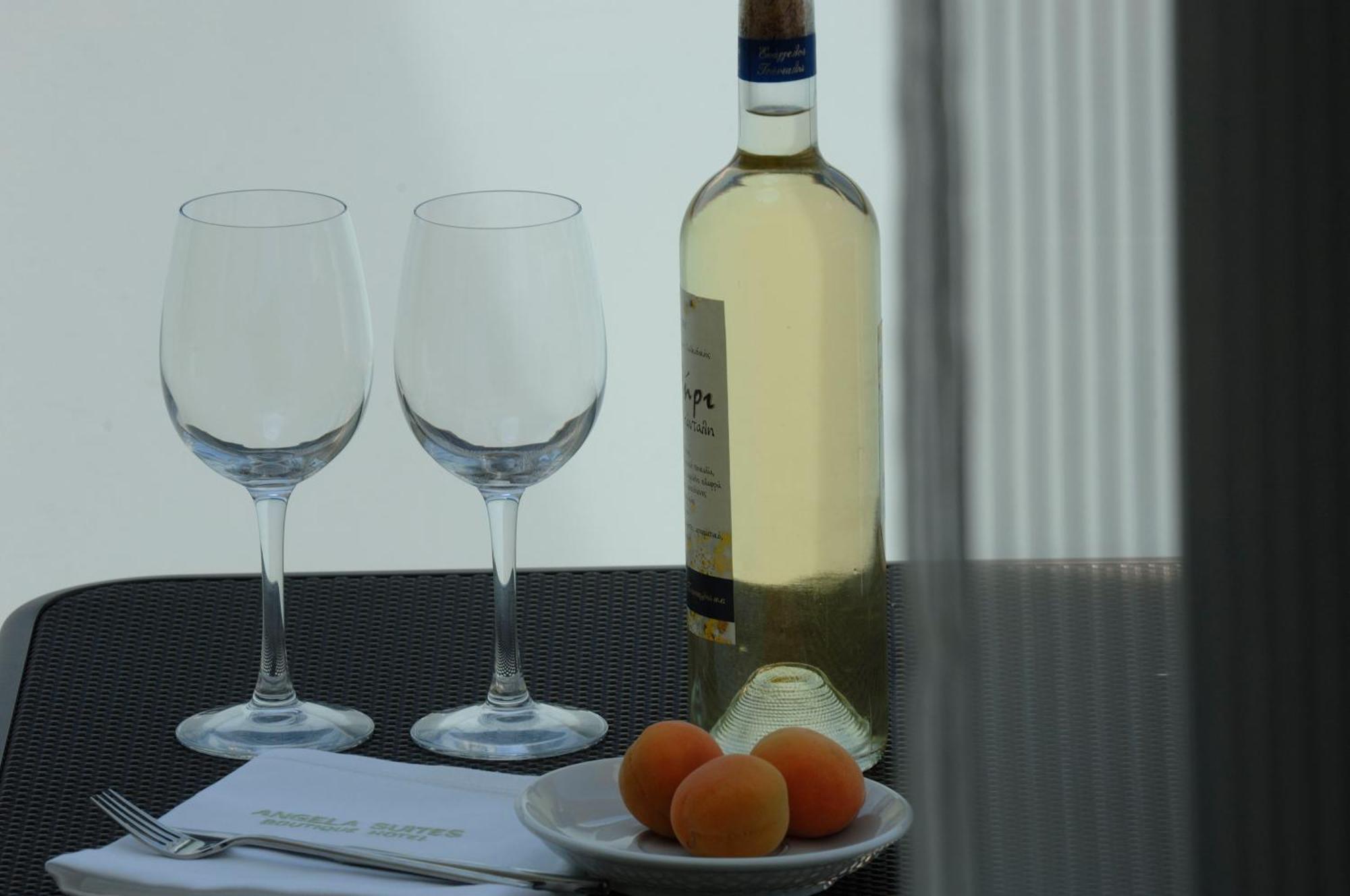 Angela Suites Boutique Hotel Sissi  Bagian luar foto